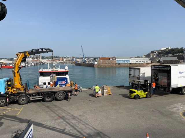Stores process Victoria Pier